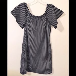 Banana Republic striped off the shoulder dress pockets